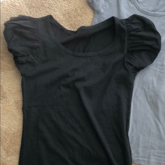 These are a triple bundle shirt blouse women’s - Picture 4 of 7